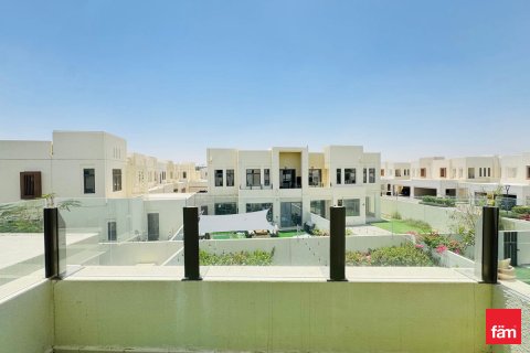 Üürile anda villa asukohaga Reem, Dubai, AÜE: 3 magamistoaga, 295.1 m² Nr 709860 - pilt 12