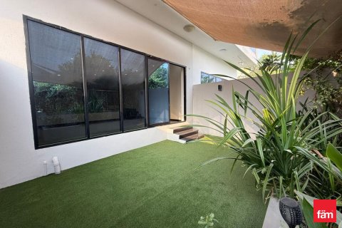 Řadový dům v Al Furjan, Dubai, SAE 3 ložnice, 165.8 m² Č.: 717997 - fotografie 13