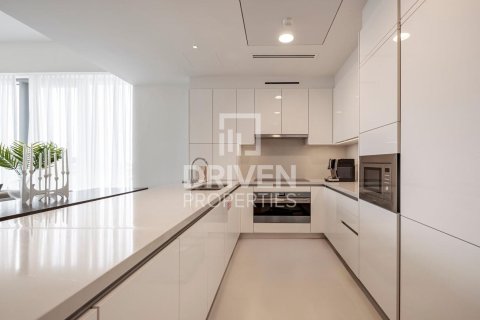 Apartment in Al Wasl, Dubai, UAE 3 bedrooms, 183 sq.m. № 655501 - photo 6