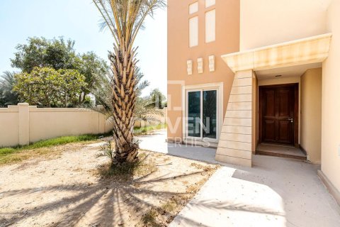 Βίλα σε Dubai Sports City, ΗΑΕ 4 υπνοδωμάτια, 350 τ.μ. Αρ. 655499 - φωτογραφία 20