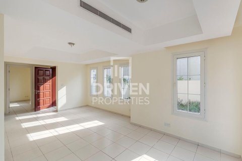 Villa te huur in The Springs, Dubai, VAE 3 slaapkamers, 209 vr.m., nr 655495 - foto 6