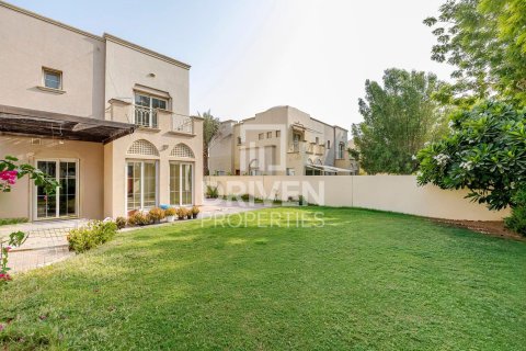 Villa te huur in The Springs, Dubai, VAE 3 slaapkamers, 209 vr.m., nr 655495 - foto 2