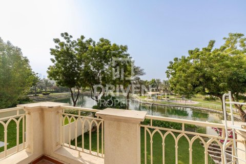 Villa te huur in The Springs, Dubai, VAE 3 slaapkamers, 209 vr.m., nr 655495 - foto 17
