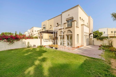 Villa te huur in The Springs, Dubai, VAE 3 slaapkamers, 209 vr.m., nr 655495 - foto 1