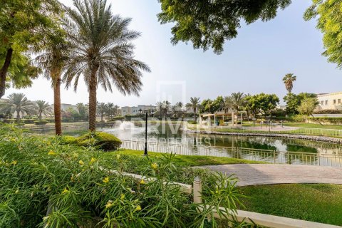 Villa te huur in The Springs, Dubai, VAE 3 slaapkamers, 209 vr.m., nr 655495 - foto 3