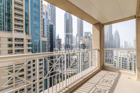 Appartement te huur in Downtown Dubai (Downtown Burj Dubai), Dubai, VAE 2 slaapkamers, 106 vr.m., nr 655498 - foto 14