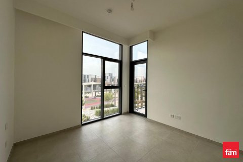 Villa in Dubai, UAE 3 bedrooms, 175.1 sq.m. № 634669 - photo 10