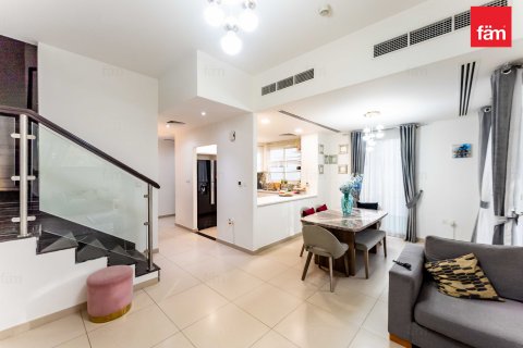 Vilë në Dubai, Emiratet e Bashkuara Arabe 4 dhoma gjumi, 205.3 m2. № 634673 - Foto 25