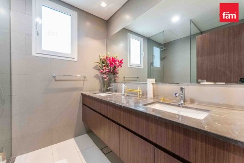 Vilë në Dubai, Emiratet e Bashkuara Arabe 4 dhoma gjumi, 205.3 m2. № 634673 - Foto 23
