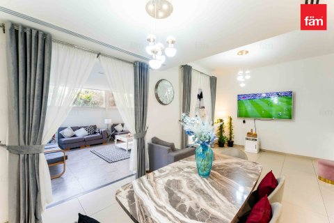 Vilë në Dubai, Emiratet e Bashkuara Arabe 4 dhoma gjumi, 205.3 m2. № 634673 - Foto 17