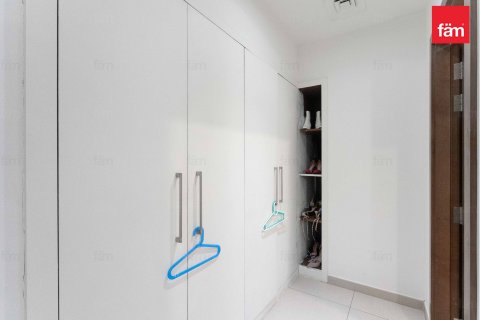Vilë në Dubai, Emiratet e Bashkuara Arabe 4 dhoma gjumi, 205.3 m2. № 634673 - Foto 21