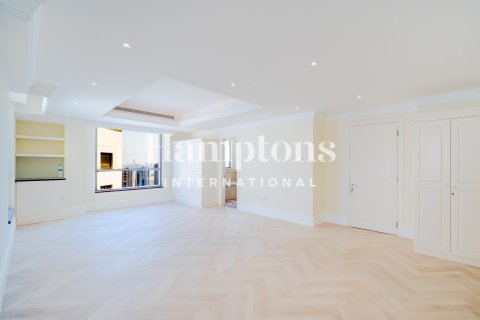 Dvīņu māja Jumeirah Beach Residence, Dubaijā, AAE 5 istabas, 585.91971137 m2 Nr. 662179 - attēls 20