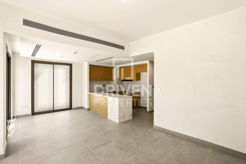 Kuća u nizu u gradu Dubai Land, Dubai, UAE 4 spavaće sobe, 252.6 m2 Br. 746715 - Slika 2