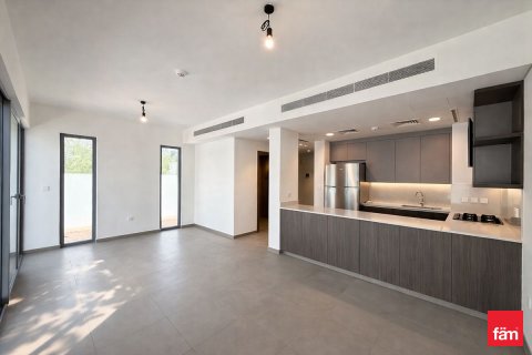 Villa in Tilal Al Ghaf, Dubai, UAE 4 bedrooms, 201.3 sq.m. № 699667 - photo 2