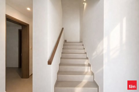 Villa til leie i Tilal Al Ghaf, Dubai, Emiratene 4 soverom, 201.3 kvm Nr. 699667 - Foto 7