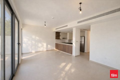 Villa til leie i Tilal Al Ghaf, Dubai, Emiratene 4 soverom, 201.3 kvm Nr. 699667 - Foto 3