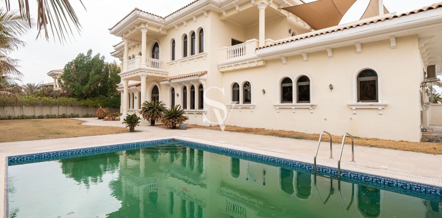 Villa asukohaga Palm Jumeirah, Dubai, AÜE: 6 magamistoaga, 1242 m² Nr 699651