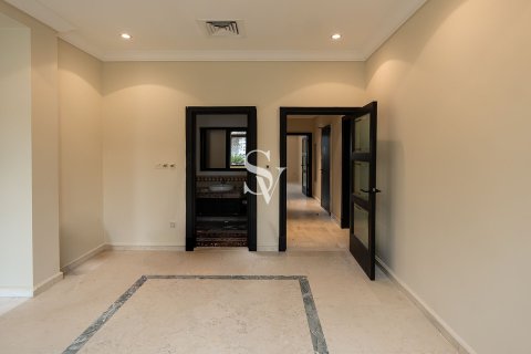 Üürile anda villa asukohaga Palm Jumeirah, Dubai, AÜE: 6 magamistoaga, 1242 m² Nr 699651 - pilt 16