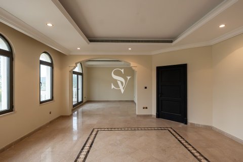 Üürile anda villa asukohaga Palm Jumeirah, Dubai, AÜE: 6 magamistoaga, 1242 m² Nr 699651 - pilt 5