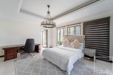 Vilă de închiriat în Palm Jumeirah, Dubai, EAU 5 dormitoare, 685 mp.  №641045 - poză 14
