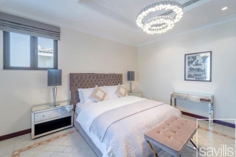 Vilă de închiriat în Palm Jumeirah, Dubai, EAU 5 dormitoare, 685 mp.  №641045 - poză 19