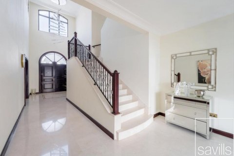 Vilă de închiriat în Palm Jumeirah, Dubai, EAU 5 dormitoare, 685 mp.  №641045 - poză 17