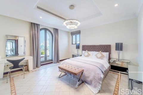 Vilă de închiriat în Palm Jumeirah, Dubai, EAU 5 dormitoare, 685 mp.  №641045 - poză 18