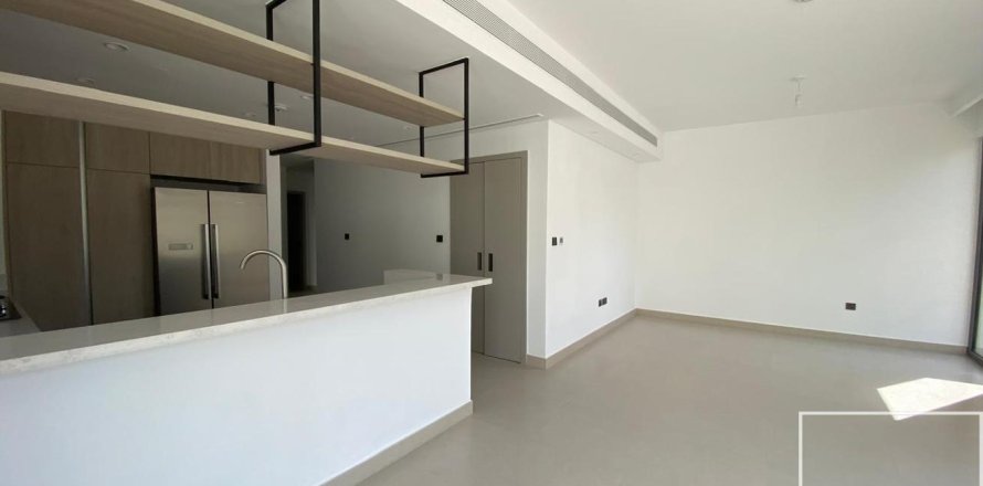 Tilal Al Ghaf, Dubai, UAE의 빌라 침실 4개, 220제곱미터 번호 641046