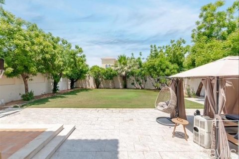Jumeirah Park、Dubai、UAE にあるヴィラの賃貸物件 3ベッドルーム、700 m2、No641047 - 写真 5