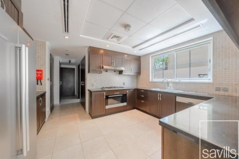 Jumeirah Park、Dubai、UAE にあるヴィラの賃貸物件 3ベッドルーム、700 m2、No641047 - 写真 7
