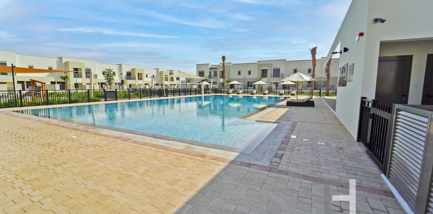 Rekkehus i Town Square, Dubai, Emiratene 3 soverom, 198.35 kvm nr. 733297