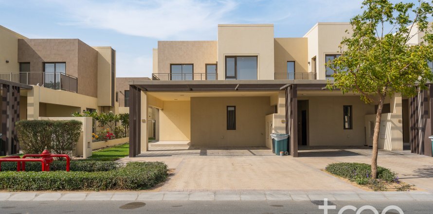 Villa sa Dubai South (Dubai World Central), UAE 4 silid-tulugan, 215.26 sq.m. № 733298