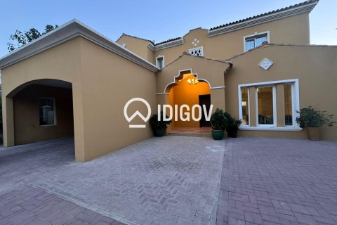 Vilă de închiriat în Arabian Ranches, Dubai, EAU 4 dormitoare, 954.76 mp.  №735814 - poză 3