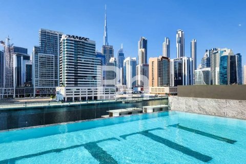 Huoneisto Business Bay, Dubai, Arabiemiraatit 1 makuuhuone, 65 m2 № 642616 - kuva 12