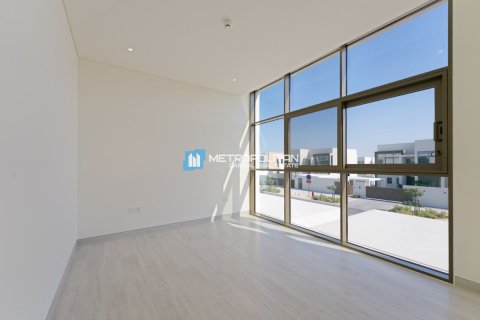 Városi lakóépület itt: Abu Dhabi, EAE, 3 hálószoba, 319.9 m², azonosító: 690513 - fénykép 18