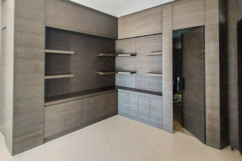 Iroda itt: Abu Dhabi, EAE, 343 m², azonosító: 662809 - fénykép 11