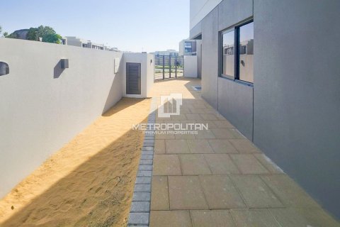 Huvila Dubai South (Dubai World Central), Dubai, Arabiemiraatit 5 makuuhuonetta, 380 m2 № 663746 - kuva 5