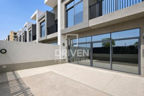 Dubai Land、Dubai、UAE にあるヴィラの賃貸物件 5ベッドルーム、184.13 m2、No765656 - 写真 26