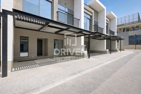 וילה להשכרה ב Dubai Land, Dubai, איחוד האמירויות  5 חדרי שינה, 301.47 מ"ר, מספר 765655 - תמונה 22