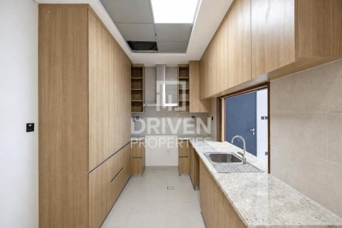 فيلا للإيجار في Dubai Land، دبي، الإمارات العربية المتحدة 5 غرفة نوم ، 301.38 متر مربع ، رقم 765654 - صورة 21