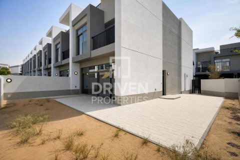 فيلا للإيجار في Dubai Land، دبي، الإمارات العربية المتحدة 5 غرفة نوم ، 301.38 متر مربع ، رقم 765654 - صورة 22