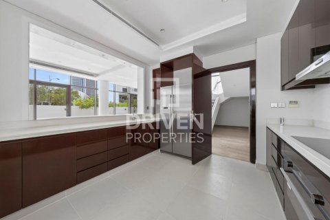 Vila di DAMAC Hills (Akoya by DAMAC), Dubai, UEA 5 kamar tidur, 460.71 m2 nomor 742977 - foto 15