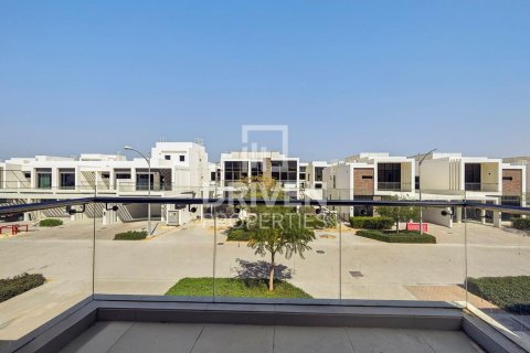 Vila di DAMAC Hills (Akoya by DAMAC), Dubai, UEA 5 kamar tidur, 460.71 m2 nomor 742977 - foto 25