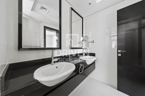 Vila di DAMAC Hills (Akoya by DAMAC), Dubai, UEA 5 kamar tidur, 460.71 m2 nomor 742977 - foto 22