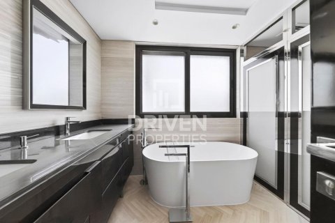 Vila di DAMAC Hills (Akoya by DAMAC), Dubai, UEA 5 kamar tidur, 460.71 m2 nomor 742977 - foto 20