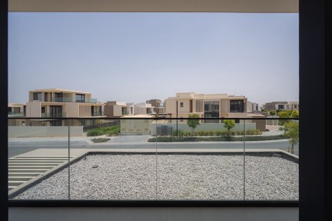 Villa zur Miete in Jebel Ali, Dubai, VAE 4 Schlafzimmer, 667.97 m2 Nr. 749815 - Foto 5