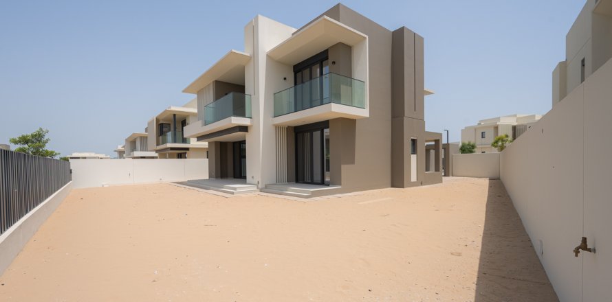 Villa in Jebel Ali, Dubai, VAE: 4 Schlafzimmer, 667.97 m2 Nr. 749815