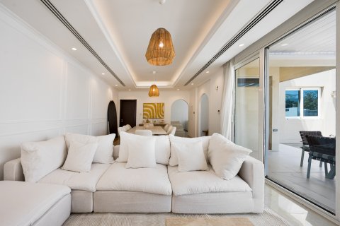 Villa en alquiler en The Sustainable City, Dubai, EAU 3 dormitorios, 194.47 m2 № 749834 - foto 3