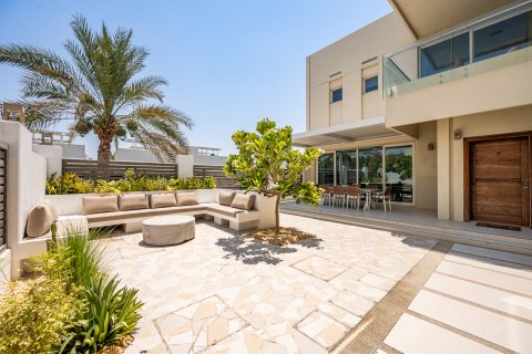 ویلا برای اجاره در The Sustainable City، Dubai، امارات متحده عربی 3 خوابه ، 194.47 متر مربع ، شماره 749834 - تصویر 1