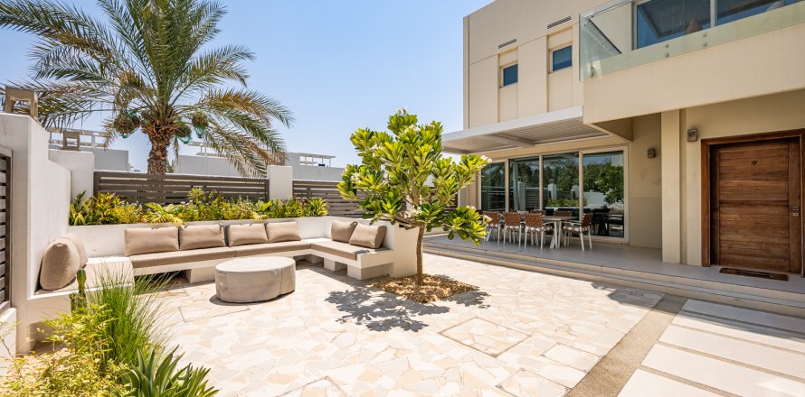 ویلا در The Sustainable City، Dubai ، امارات متحده عربی 3 خوابه ، 194.47 متر مربع.  شماره 749834